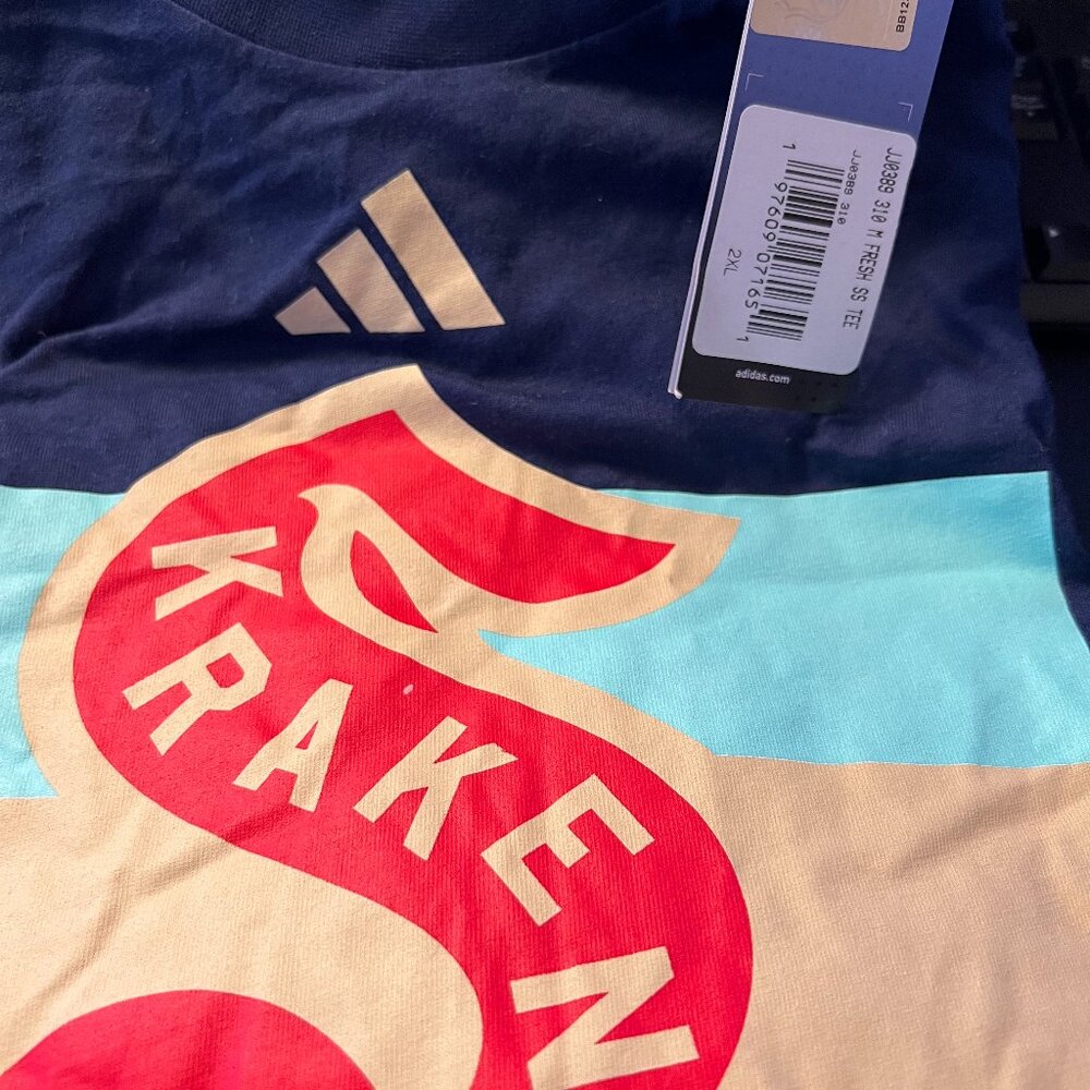 NWT Adidas Men's Short Sleeve Tee